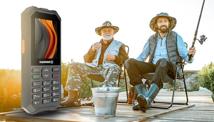 HAMMER 6 LTE  wędkarze na pomoście łowią ryby